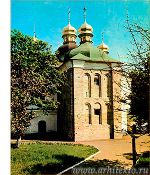 Храмы Москвы: 37 самых красивых православных святынь столицы